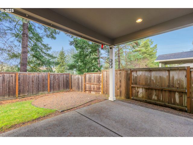 11369 Nw 325TH Ave, North Plains, OR 97133