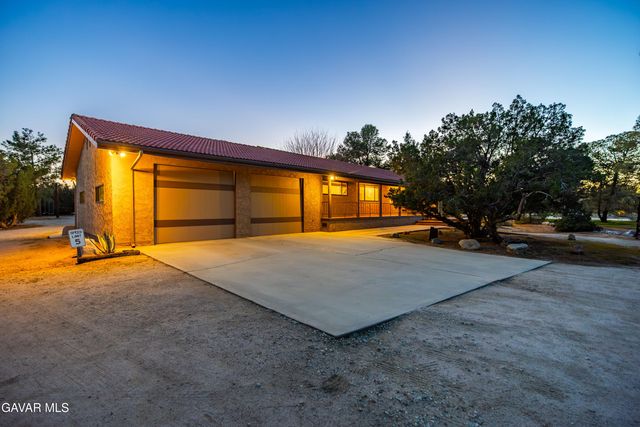 2238 W Avenue N4, Palmdale, CA 93551