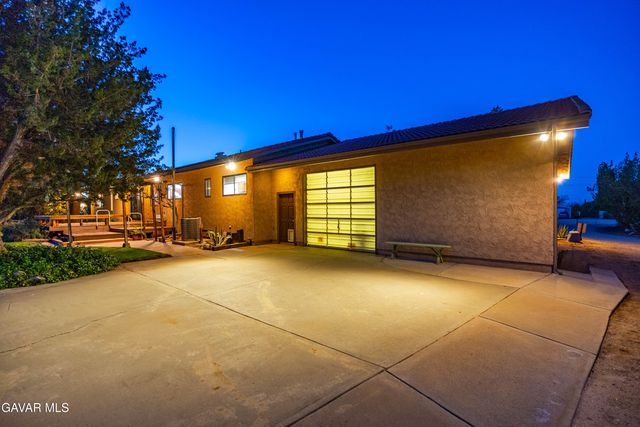2238 W Avenue N4, Palmdale, CA 93551