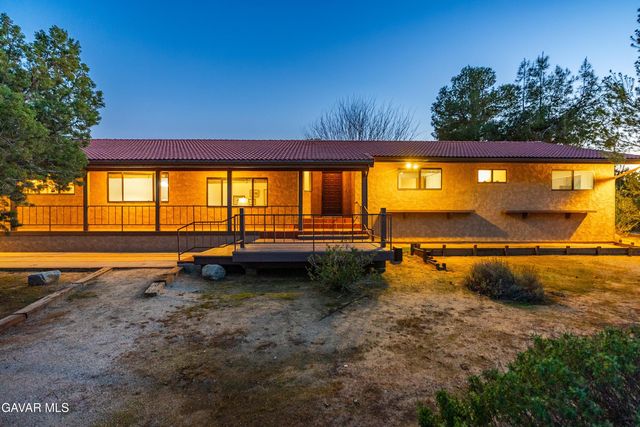 2238 W Avenue N4, Palmdale, CA 93551