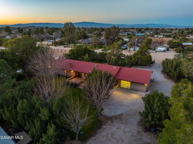 2238 W Avenue N4, Palmdale, CA 93551