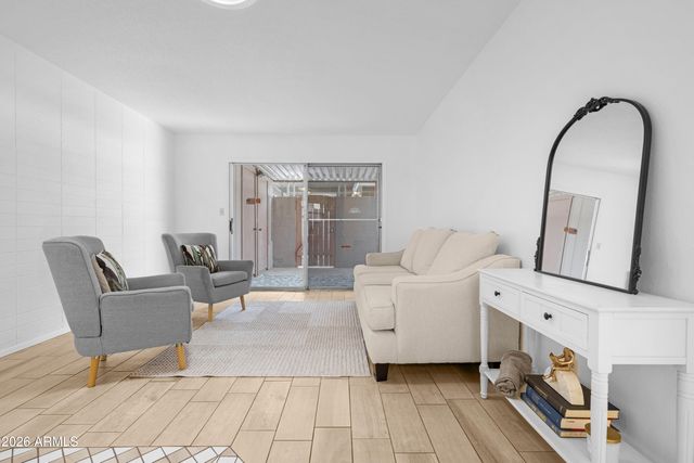 6721 E MCDOWELL Road B303, Scottsdale, AZ 85257
