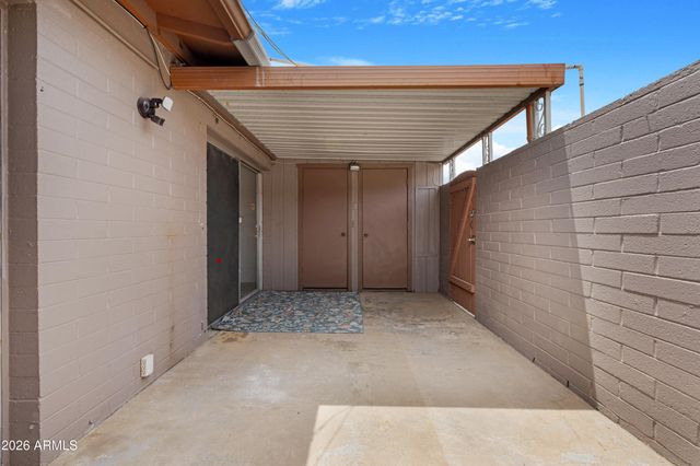 6721 E MCDOWELL Road B303, Scottsdale, AZ 85257