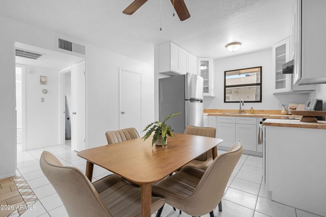 6721 E MCDOWELL Road B303, Scottsdale, AZ 85257