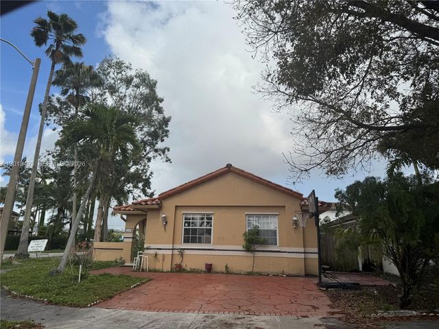 7599 W 4th Ct 0, Hialeah, FL 33014