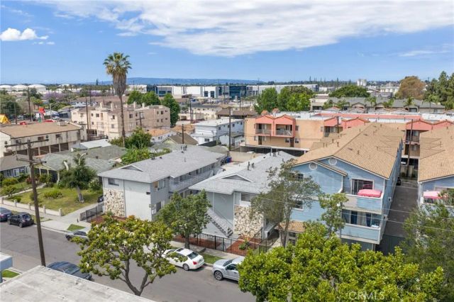 6645 Hammond Avenue, Long Beach, CA 90805