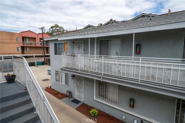 6645 Hammond Avenue, Long Beach, CA 90805