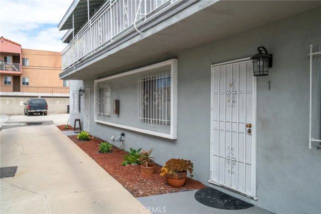 6645 Hammond Avenue, Long Beach, CA 90805