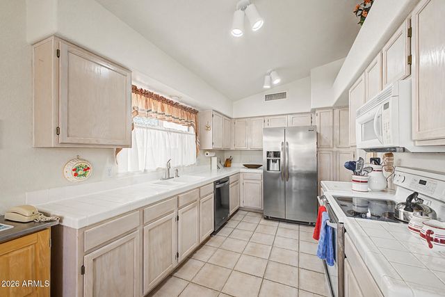 13940 W PAIUTE Trail, Surprise, AZ 85374