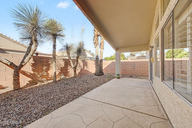13940 W PAIUTE Trail, Surprise, AZ 85374