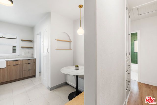 612 Romulo Street, Los Angeles, CA 90065