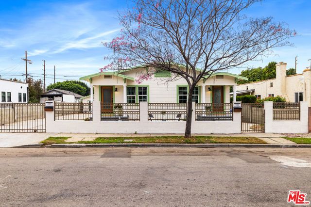 612 Romulo Street, Los Angeles, CA 90065