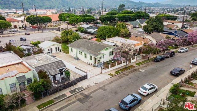 612 Romulo Street, Los Angeles, CA 90065
