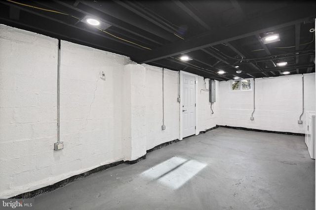 402 WESTGATE RD, Baltimore, MD 21229