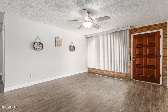 9641 N 13TH Avenue, Phoenix, AZ 85021