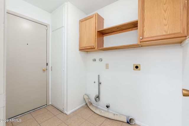 13221 N 110TH Avenue, Sun City, AZ 85351