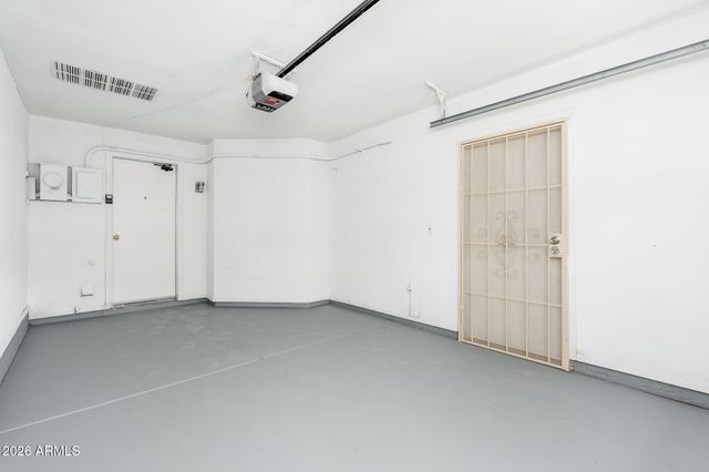 13221 N 110TH Avenue, Sun City, AZ 85351