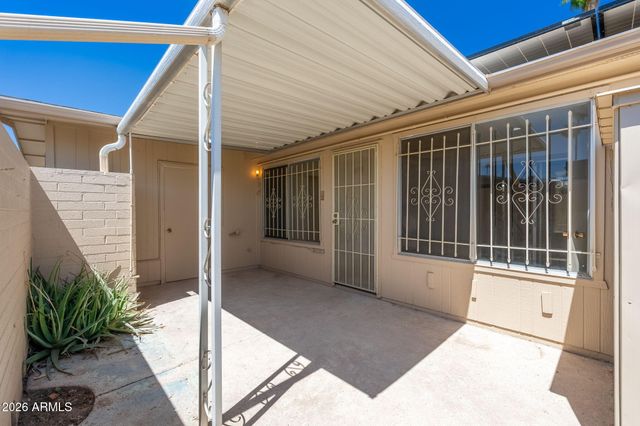 13221 N 110TH Avenue, Sun City, AZ 85351