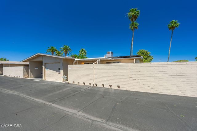 13221 N 110TH Avenue, Sun City, AZ 85351