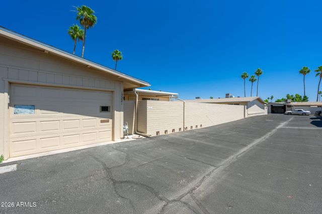 13221 N 110TH Avenue, Sun City, AZ 85351