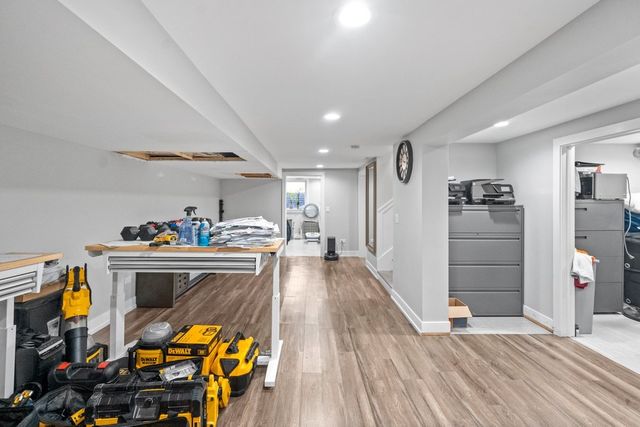 4919 S LONG Avenue, Chicago, IL 60638