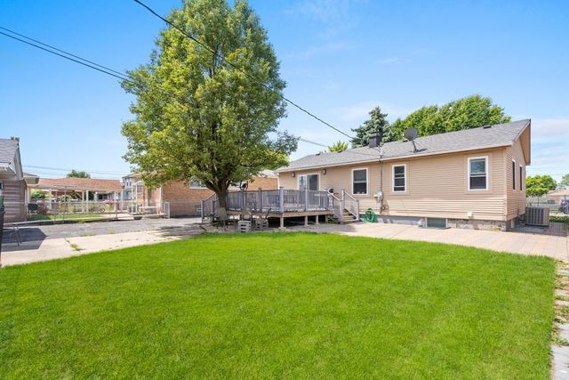 4919 S LONG Avenue, Chicago, IL 60638