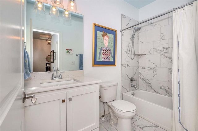 7501 Chadwick Court, Prairie Village, KS 66208