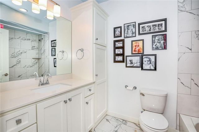 7501 Chadwick Court, Prairie Village, KS 66208