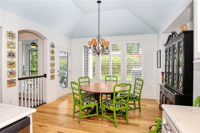 7501 Chadwick Court, Prairie Village, KS 66208