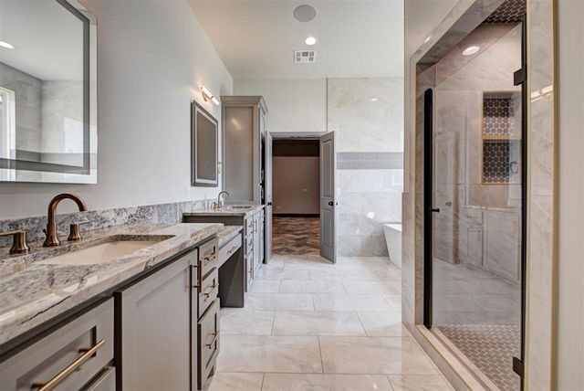 3387 Red Ridge Drive, Blanchard, OK 73010