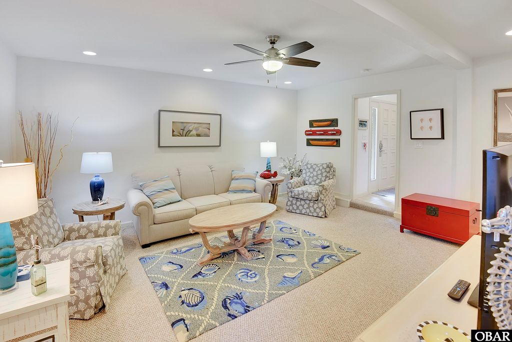Image 15 of property listing at 1143 Albemarle Court Unit 681, Corolla, NC 27927