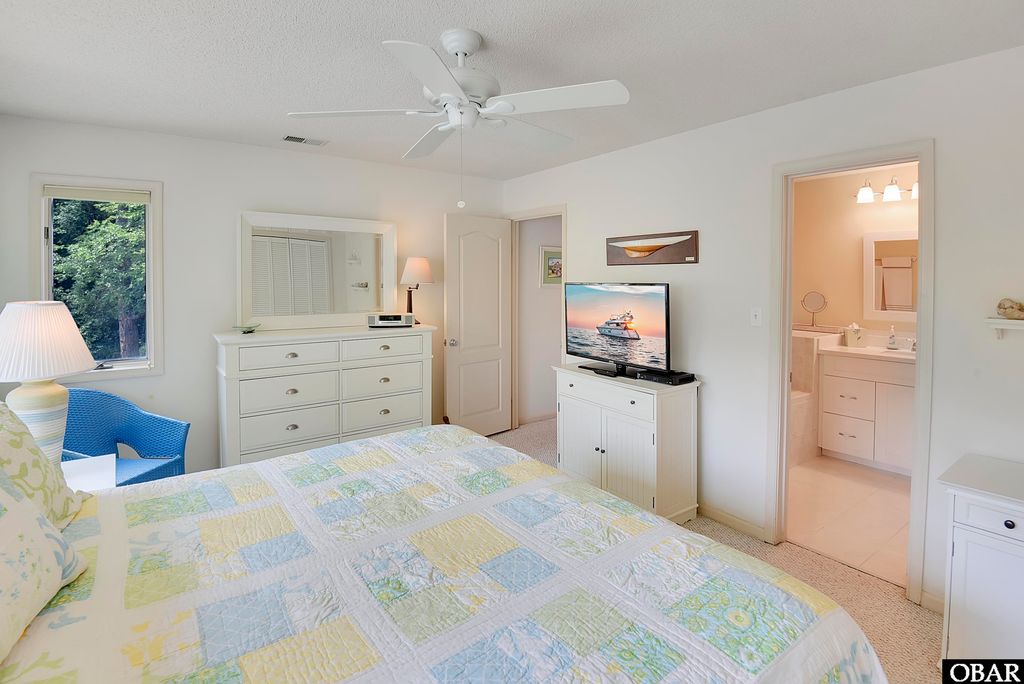 Image 22 of property listing at 1143 Albemarle Court Unit 681, Corolla, NC 27927