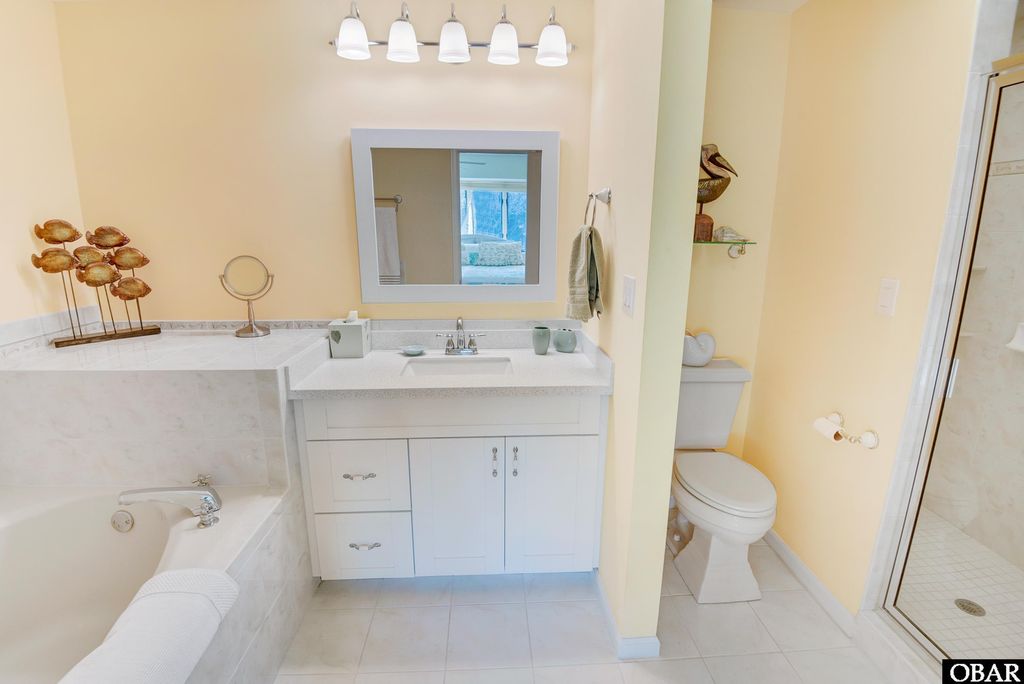 Image 24 of property listing at 1143 Albemarle Court Unit 681, Corolla, NC 27927