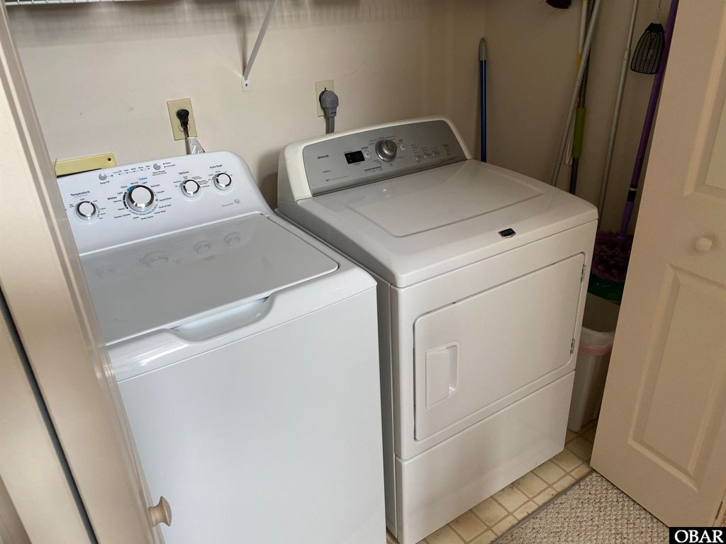 Image 33 of property listing at 1143 Albemarle Court Unit 681, Corolla, NC 27927