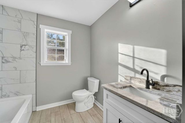 1329 E 33rd Street, Savannah, GA 31404