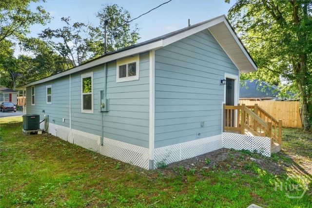 1329 E 33rd Street, Savannah, GA 31404