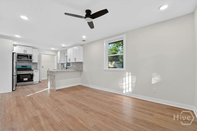 1329 E 33rd Street, Savannah, GA 31404