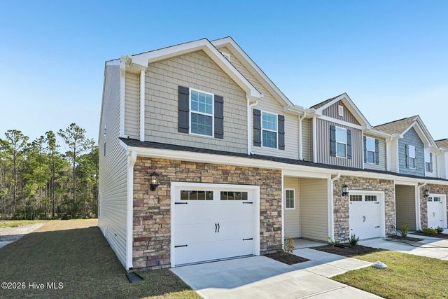 83 Commons View Drive, Hampstead, NC 28443