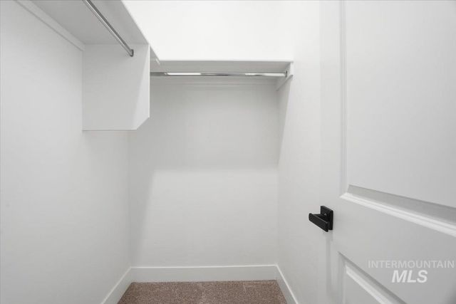 857 N Falling Water Way, Eagle, ID 83616