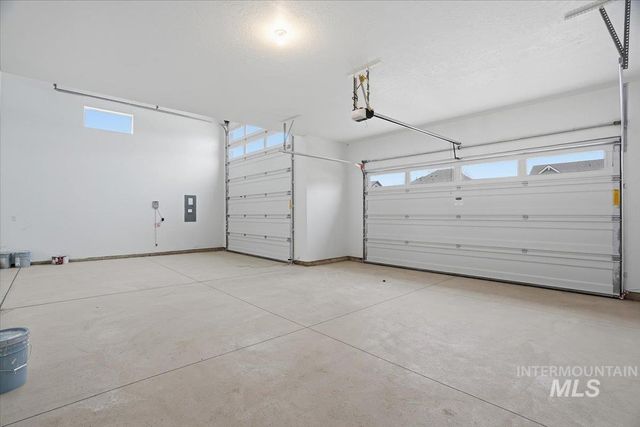 857 N Falling Water Way, Eagle, ID 83616