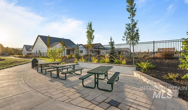 857 N Falling Water Way, Eagle, ID 83616