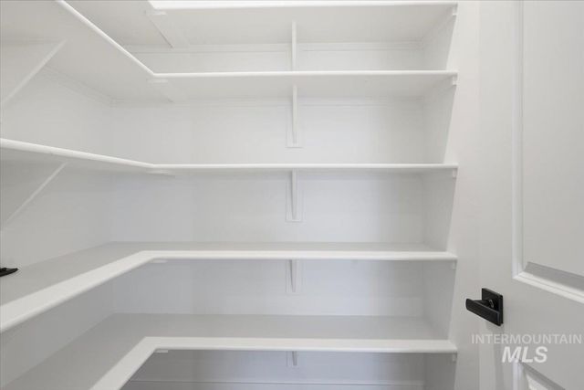 857 N Falling Water Way, Eagle, ID 83616