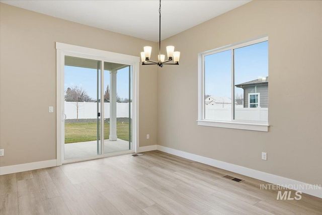 857 N Falling Water Way, Eagle, ID 83616