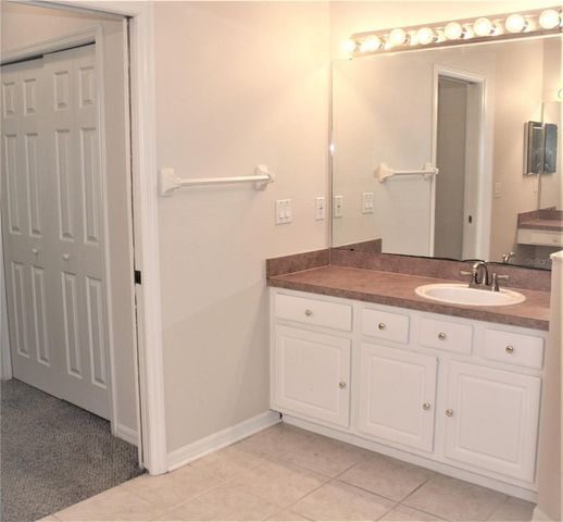 7209 COLONIAL LAKE DRIVE, Riverview, FL 33578