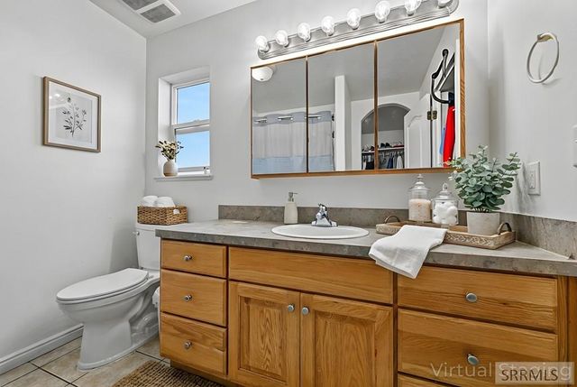 3972 N Flaming Rock Road, Idaho Falls, ID 83401