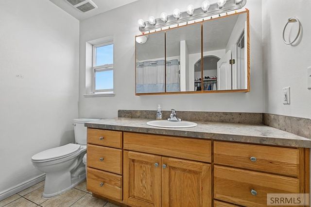 3972 N Flaming Rock Road, Idaho Falls, ID 83401