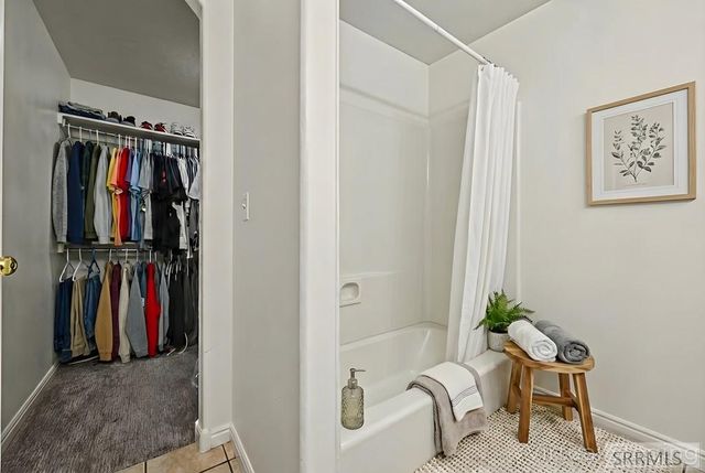 3972 N Flaming Rock Road, Idaho Falls, ID 83401