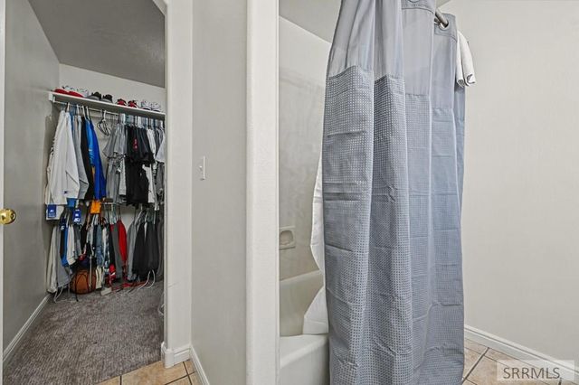 3972 N Flaming Rock Road, Idaho Falls, ID 83401