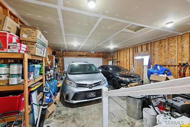 3972 N Flaming Rock Road, Idaho Falls, ID 83401