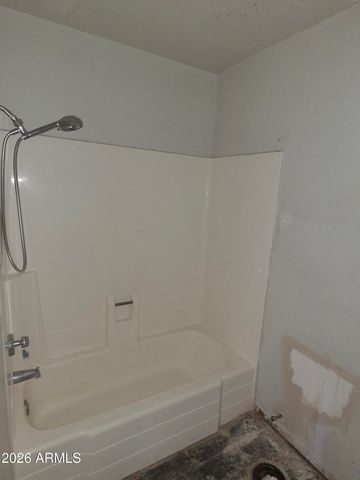 17446 N 8TH Avenue, Phoenix, AZ 85023